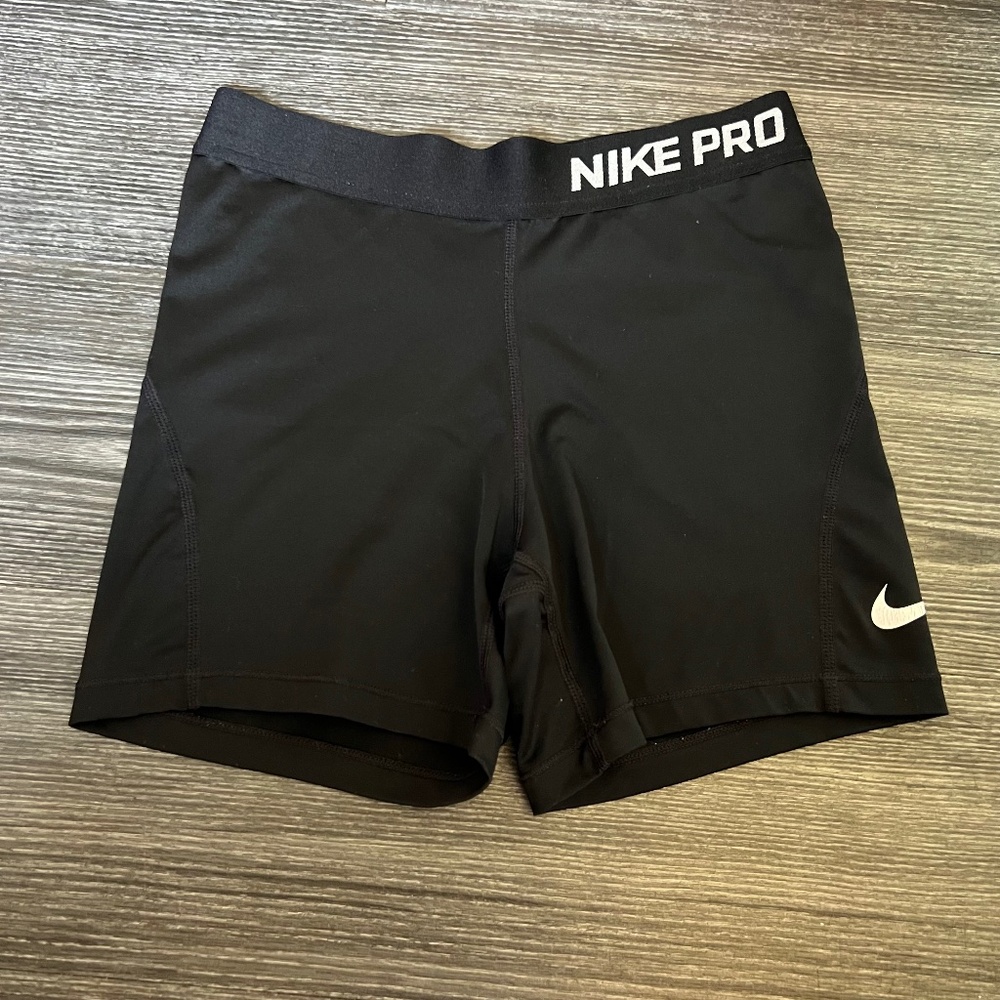 Nike Pro Kids Dri-FIT Compression Shorts – Black, Size L (Youth)